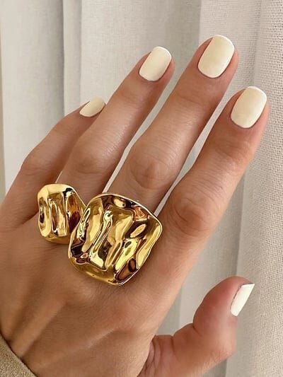 Unghie color crema